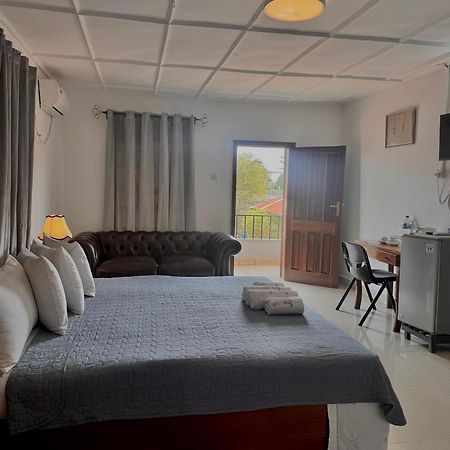 Kenema Paloma Guest House מראה חיצוני תמונה