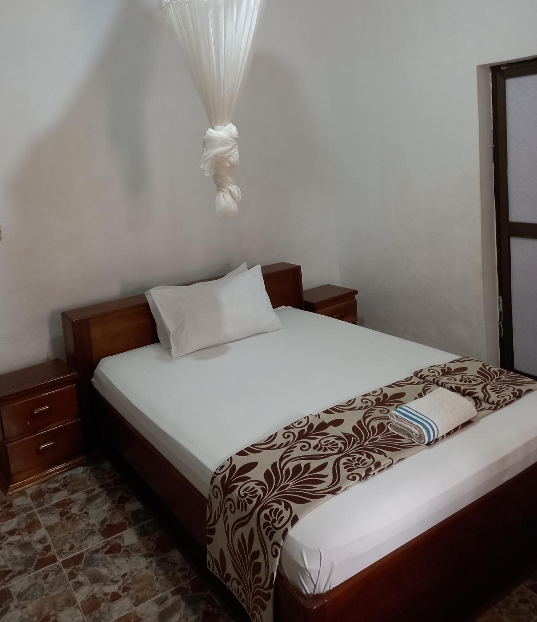 Kenema Paloma Guest House מראה חיצוני תמונה
