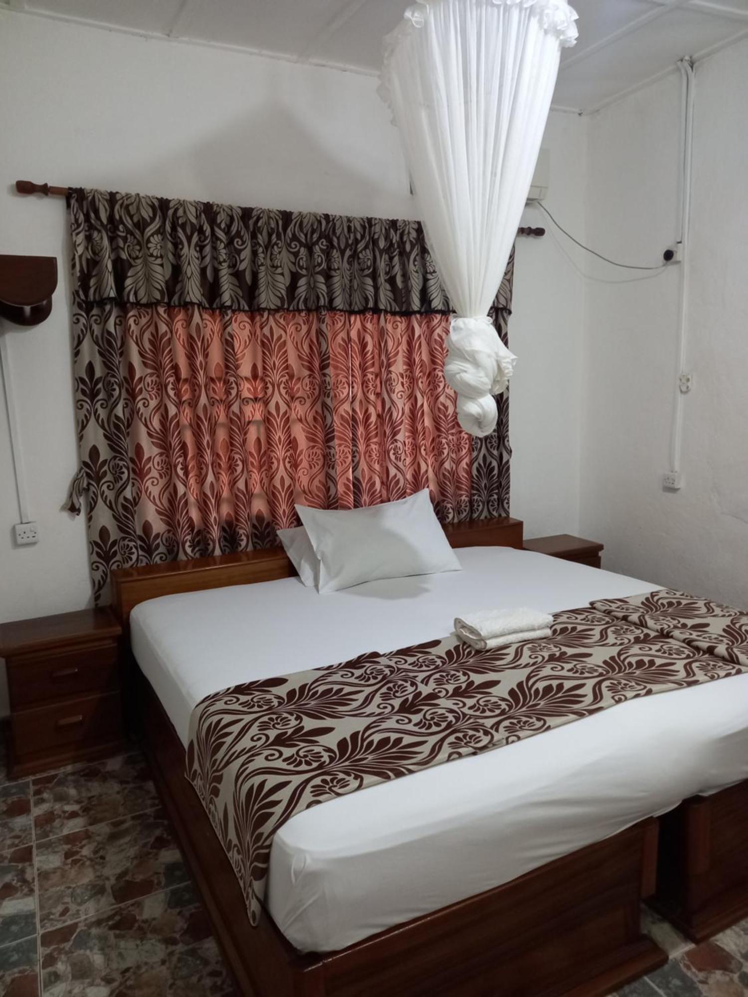 Kenema Paloma Guest House מראה חיצוני תמונה